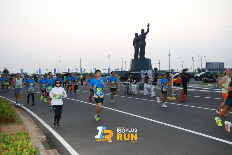 Race photo from ISOPlus Run 2024 Jakarta