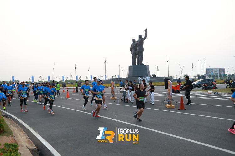 Race photo from ISOPlus Run 2024 Jakarta