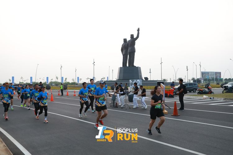 Race photo from ISOPlus Run 2024 Jakarta