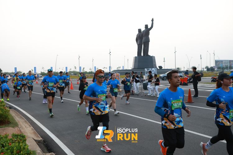 Race photo from ISOPlus Run 2024 Jakarta