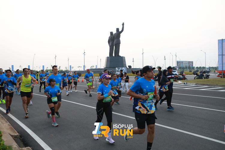 Race photo from ISOPlus Run 2024 Jakarta