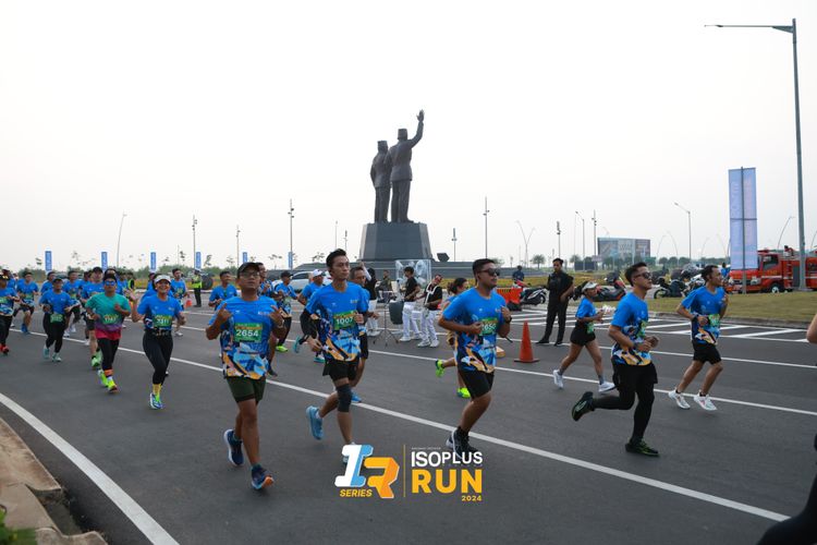 Race photo from ISOPlus Run 2024 Jakarta