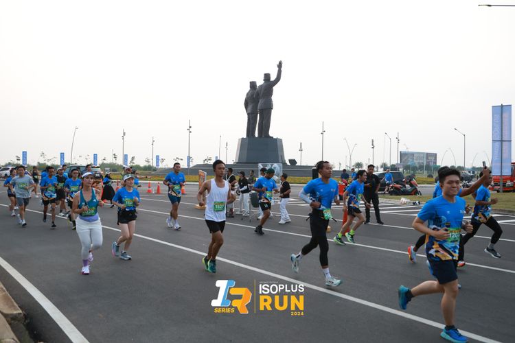 Race photo from ISOPlus Run 2024 Jakarta
