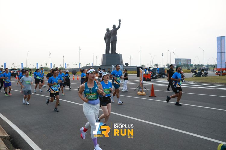 Race photo from ISOPlus Run 2024 Jakarta