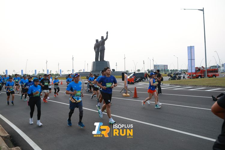 Race photo from ISOPlus Run 2024 Jakarta