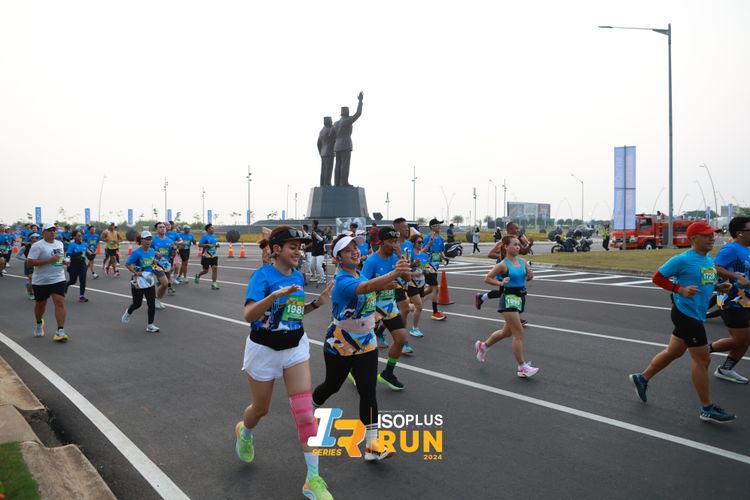Race photo from ISOPlus Run 2024 Jakarta