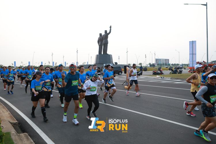 Race photo from ISOPlus Run 2024 Jakarta