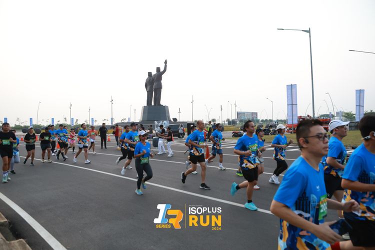 Race photo from ISOPlus Run 2024 Jakarta