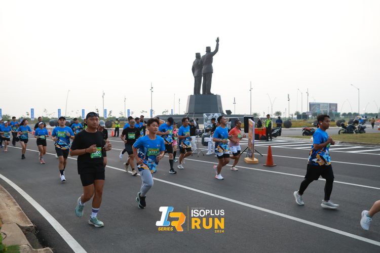 Race photo from ISOPlus Run 2024 Jakarta
