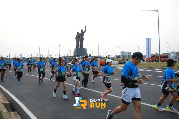 Race photo from ISOPlus Run 2024 Jakarta