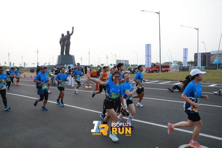 Race photo from ISOPlus Run 2024 Jakarta