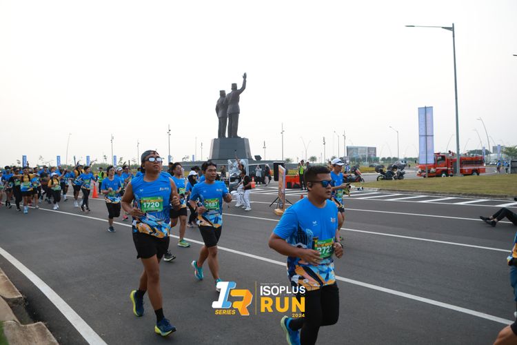 Race photo from ISOPlus Run 2024 Jakarta