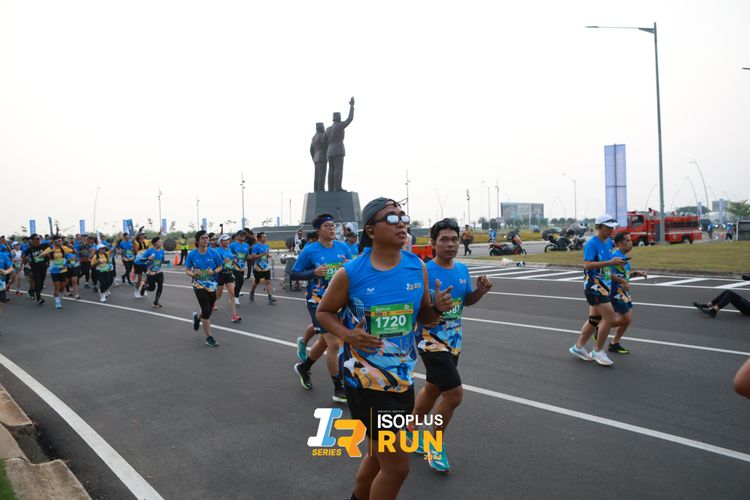 Race photo from ISOPlus Run 2024 Jakarta