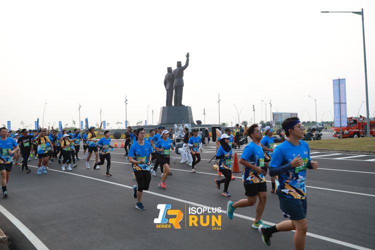 Race photo from ISOPlus Run 2024 Jakarta