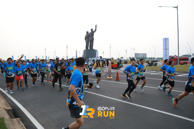 Race photo from ISOPlus Run 2024 Jakarta