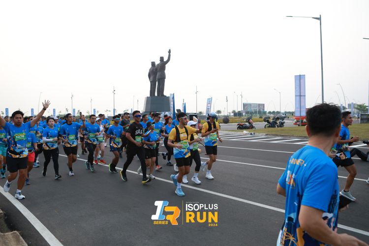 Race photo from ISOPlus Run 2024 Jakarta