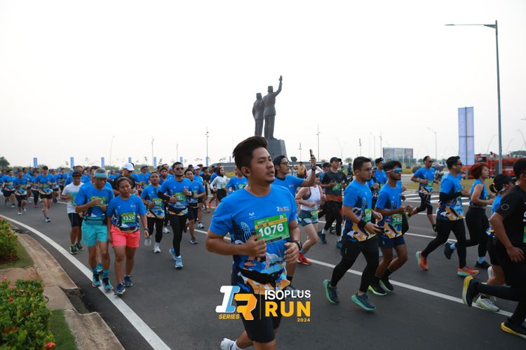 Race photo from ISOPlus Run 2024 Jakarta