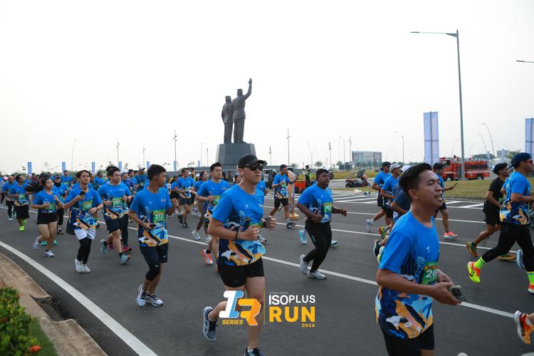 Race photo from ISOPlus Run 2024 Jakarta
