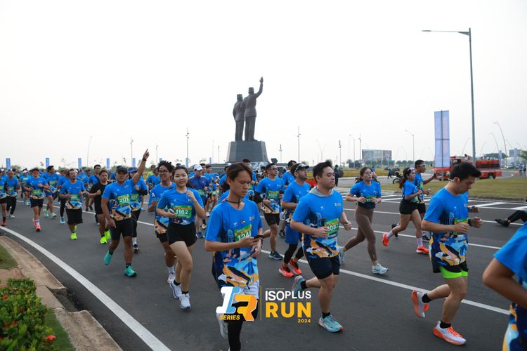 Race photo from ISOPlus Run 2024 Jakarta