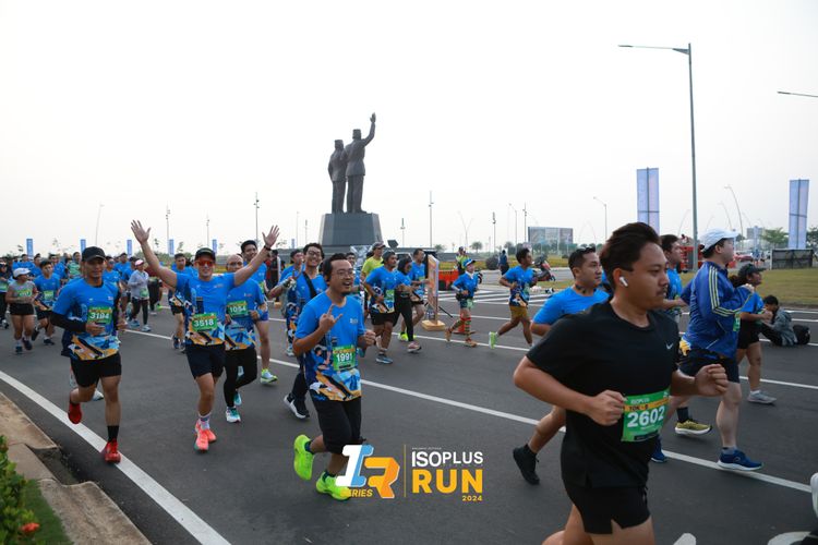 Race photo from ISOPlus Run 2024 Jakarta