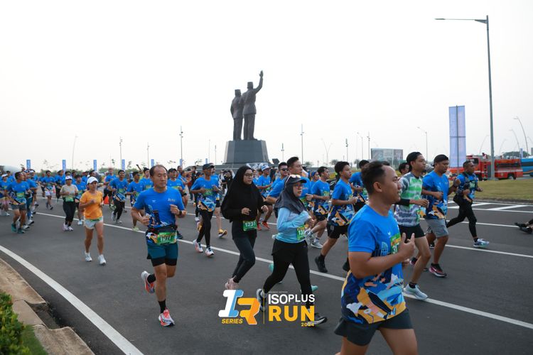 Race photo from ISOPlus Run 2024 Jakarta