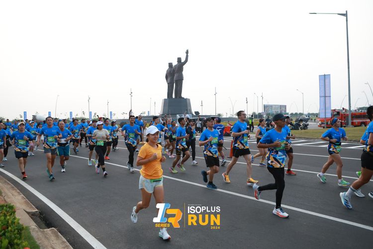 Race photo from ISOPlus Run 2024 Jakarta