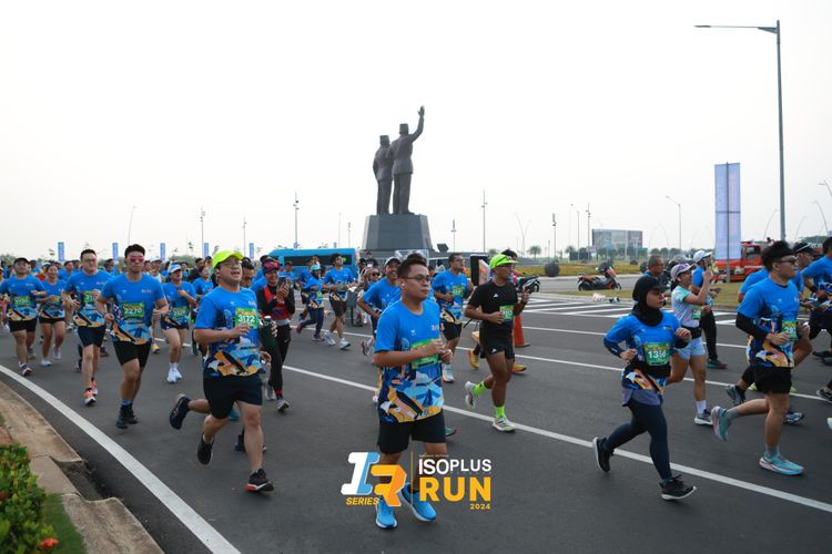 Race photo from ISOPlus Run 2024 Jakarta