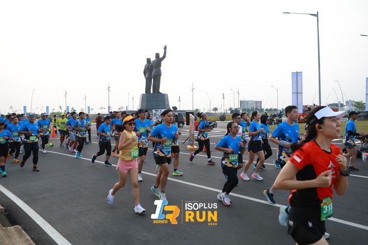 Race photo from ISOPlus Run 2024 Jakarta