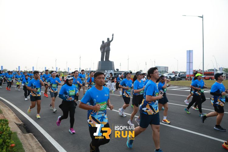 Race photo from ISOPlus Run 2024 Jakarta