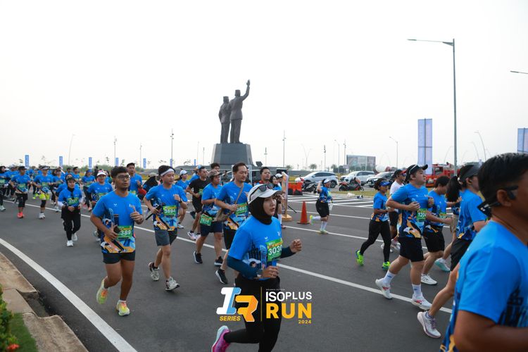 Race photo from ISOPlus Run 2024 Jakarta