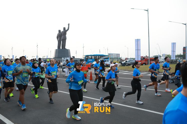Race photo from ISOPlus Run 2024 Jakarta
