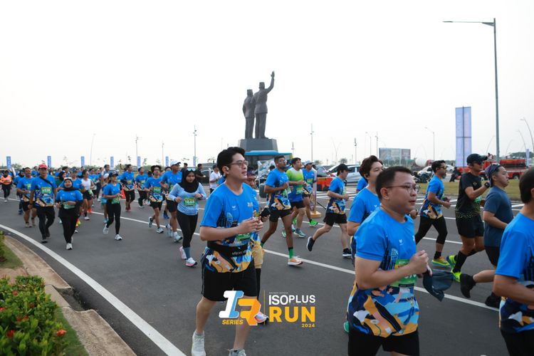 Race photo from ISOPlus Run 2024 Jakarta