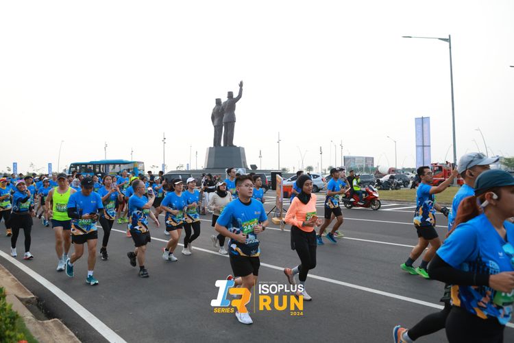 Race photo from ISOPlus Run 2024 Jakarta
