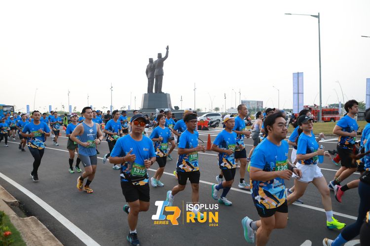 Race photo from ISOPlus Run 2024 Jakarta