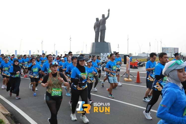 Race photo from ISOPlus Run 2024 Jakarta