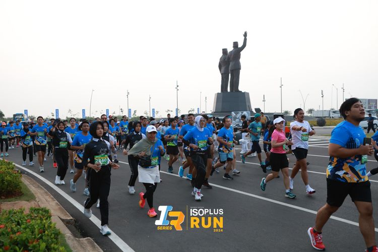 Race photo from ISOPlus Run 2024 Jakarta