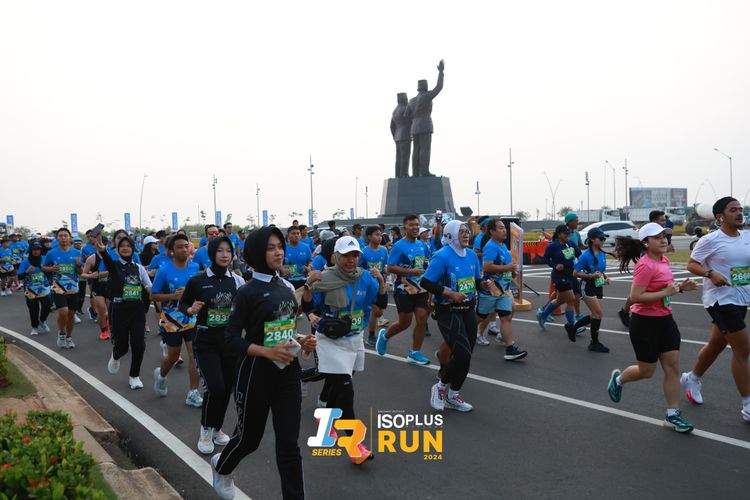 Race photo from ISOPlus Run 2024 Jakarta