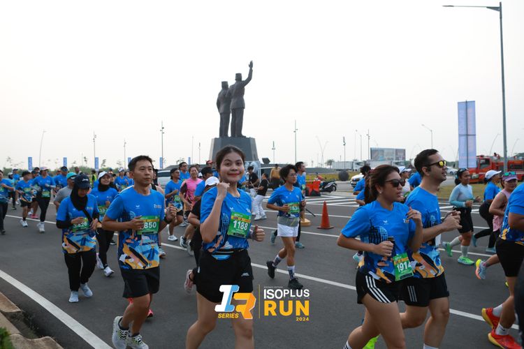 Race photo from ISOPlus Run 2024 Jakarta