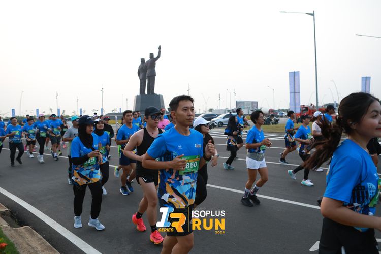 Race photo from ISOPlus Run 2024 Jakarta
