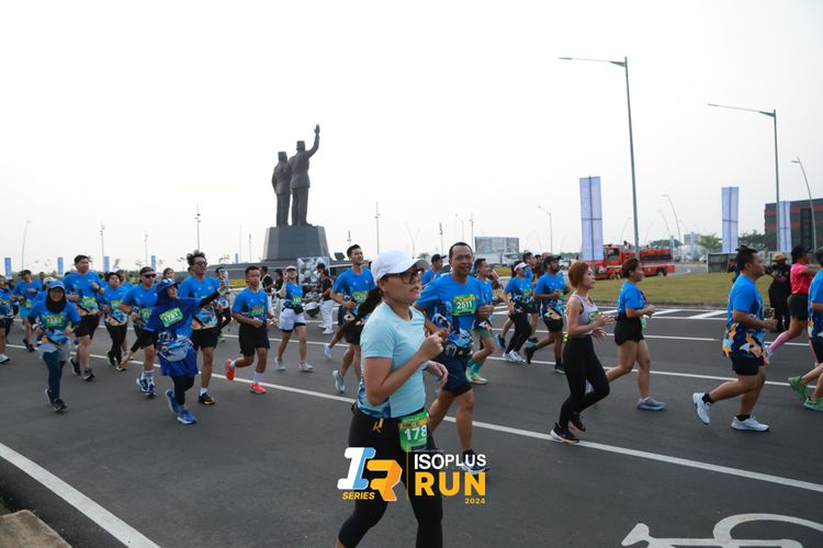 Race photo from ISOPlus Run 2024 Jakarta