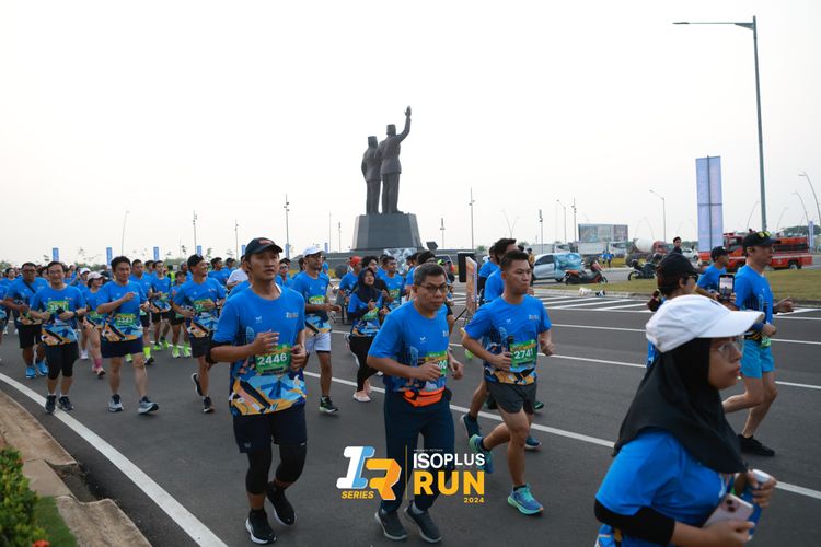 Race photo from ISOPlus Run 2024 Jakarta