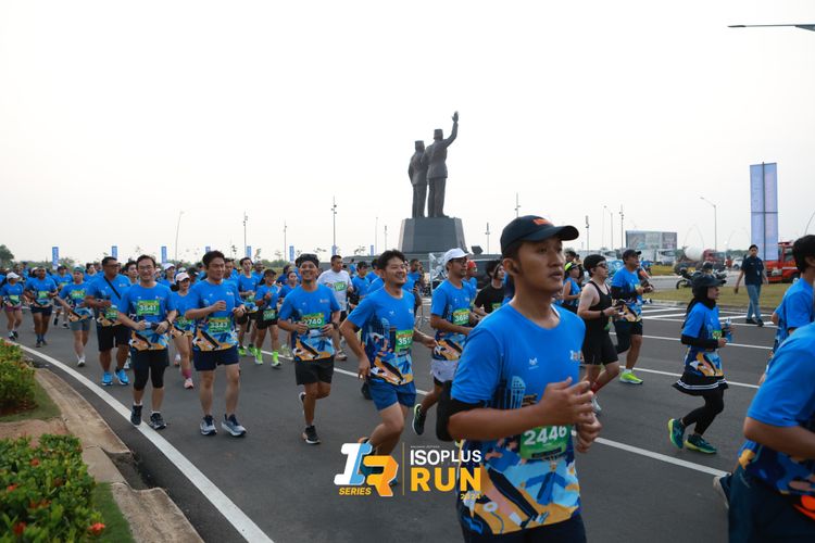 Race photo from ISOPlus Run 2024 Jakarta