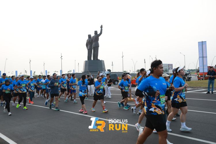 Race photo from ISOPlus Run 2024 Jakarta