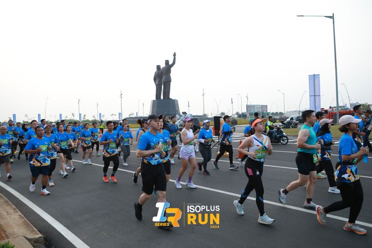 Race photo from ISOPlus Run 2024 Jakarta