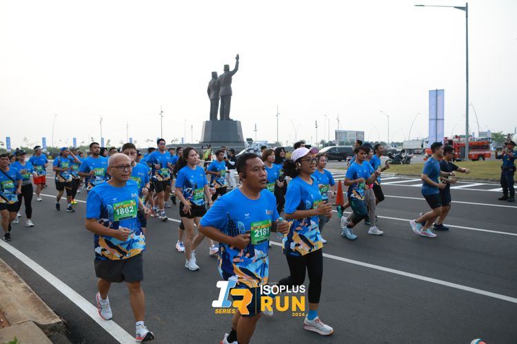 Race photo from ISOPlus Run 2024 Jakarta