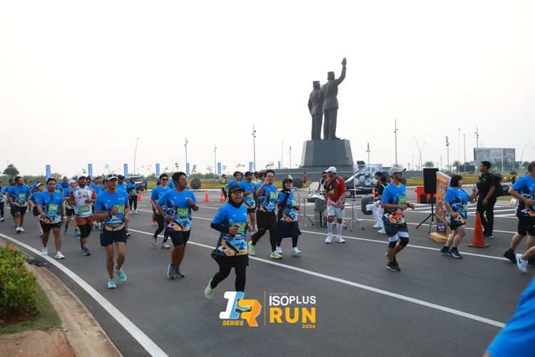 Race photo from ISOPlus Run 2024 Jakarta