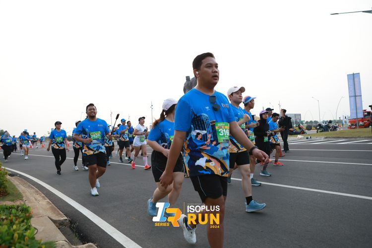 Race photo from ISOPlus Run 2024 Jakarta