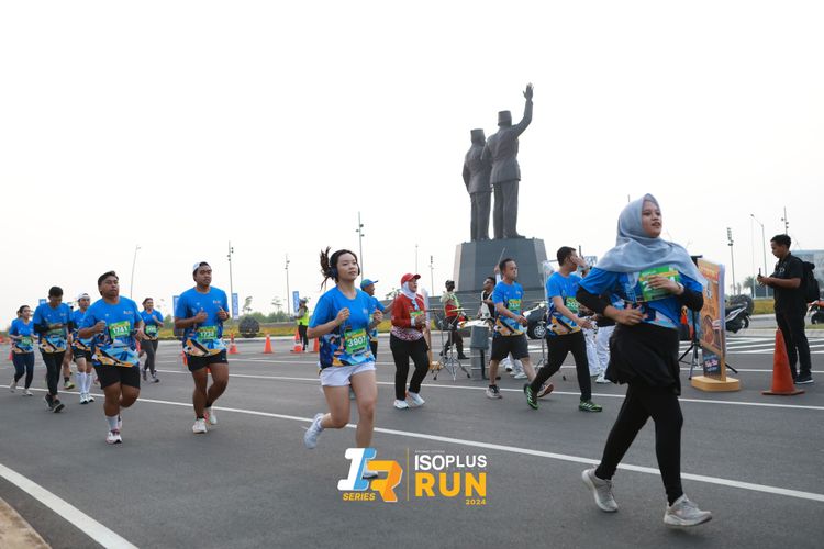 Race photo from ISOPlus Run 2024 Jakarta