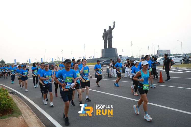 Race photo from ISOPlus Run 2024 Jakarta