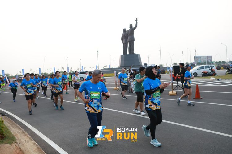 Race photo from ISOPlus Run 2024 Jakarta
